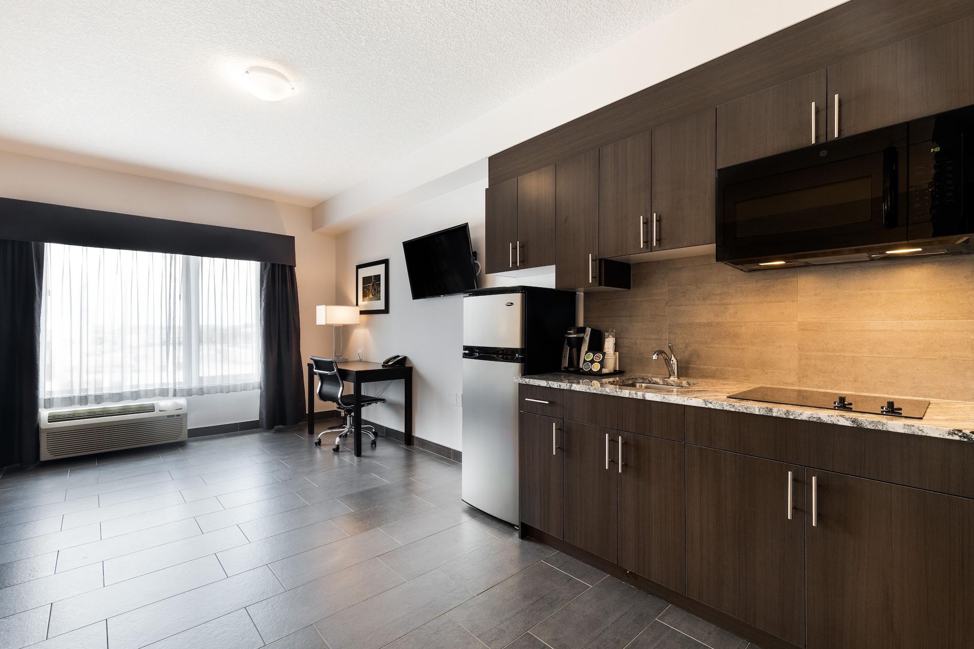 Park Inn By Radisson Edmonton Airport Leduc Exterior photo